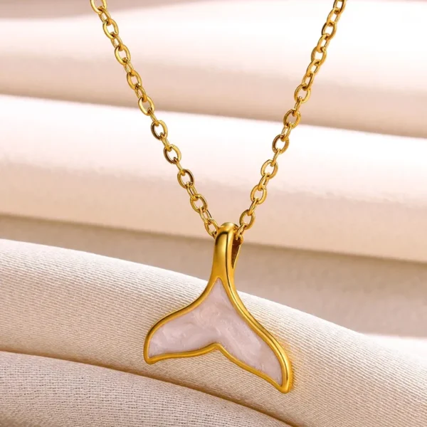 Collier Queue de Baleine Doré – Image 2