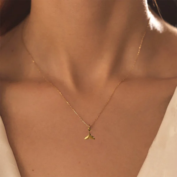 Collier Pendentif Queue de Baleine en Acier Inoxydable – Image 3